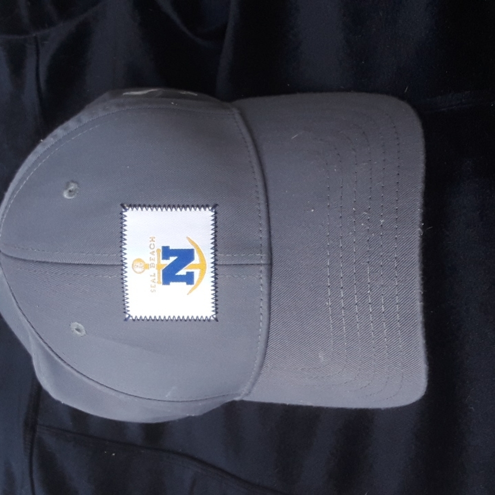 Imperial One 9 fitted s/m golf cap "N" Navy golf Seal Beach